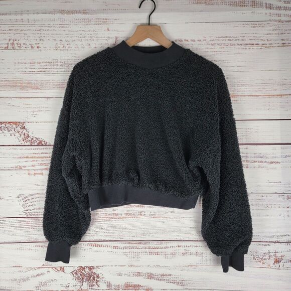 Fabletics Womens S Malia Polar Fleece Crop Top Pullover Sweatshirt BLACK - Picture 1 of 7